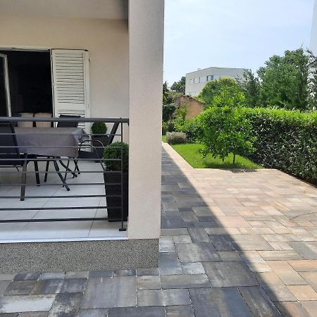 Holiday Home Bajlo Apartment With Three Bedrooms زادار المظهر الخارجي الصورة